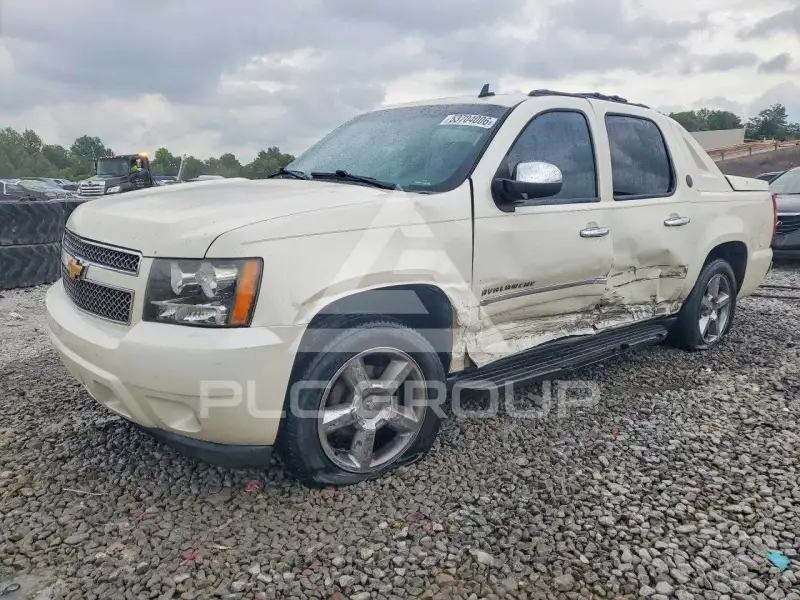 2013 Chevrolet Avalanche фото