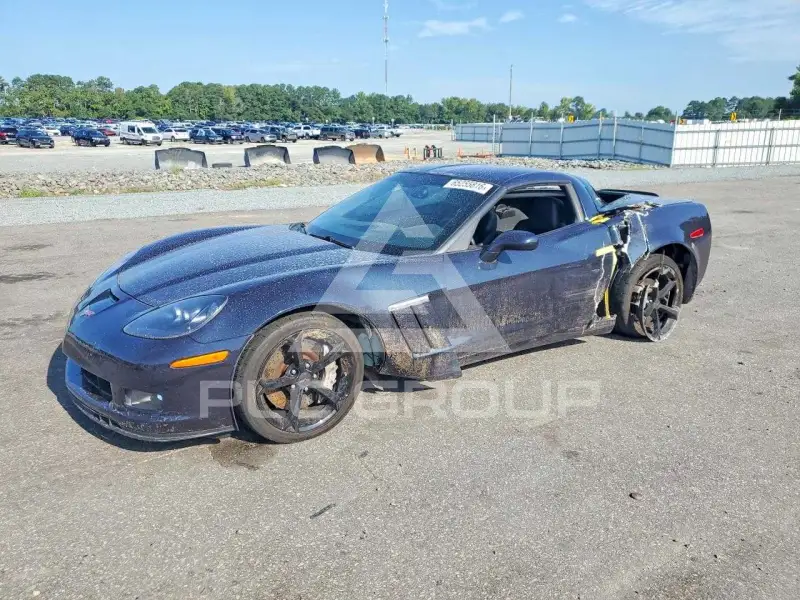2013 Chevrolet Corvette фото