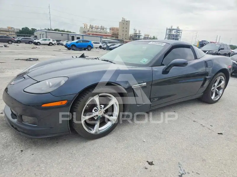 2013 Chevrolet Corvette photo