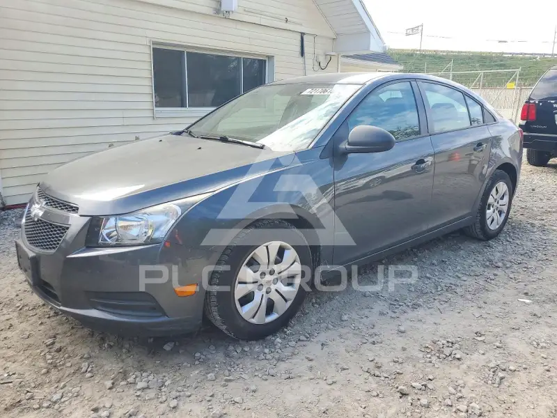 2013 Chevrolet Cruze photo