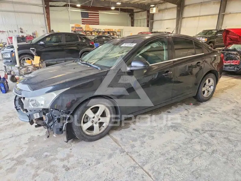 2013 Chevrolet Cruze photo