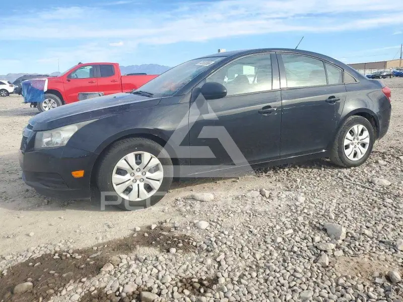 2013 Chevrolet Cruze photo