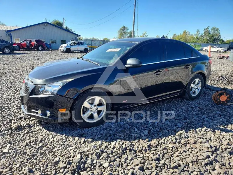 2013 Chevrolet Cruze фото