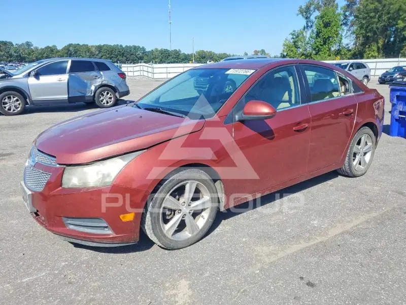 2013 Chevrolet Cruze фото
