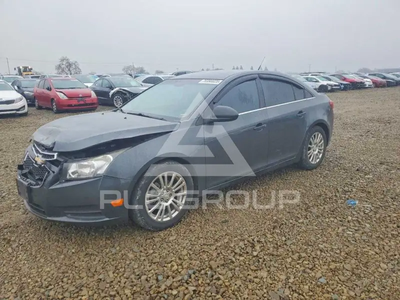 2013 Chevrolet Cruze фото