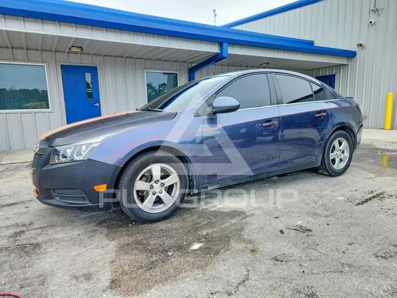 2013 Chevrolet Cruze фото