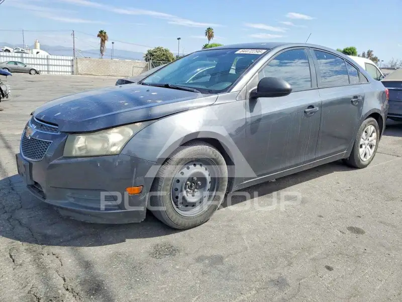 2013 Chevrolet Cruze фото
