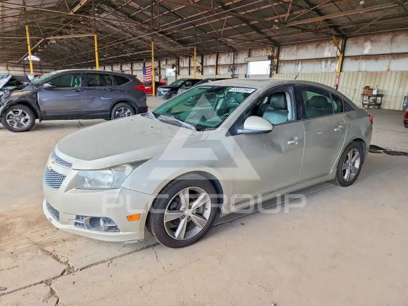 2013 Chevrolet Cruze photo
