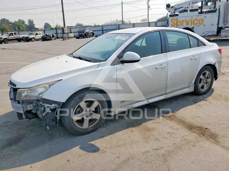 2013 Chevrolet Cruze photo