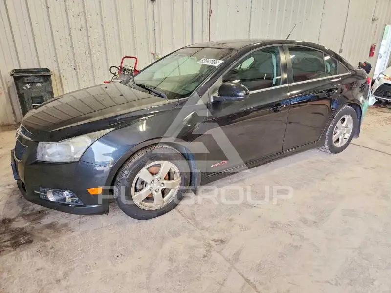 2013 Chevrolet Cruze photo