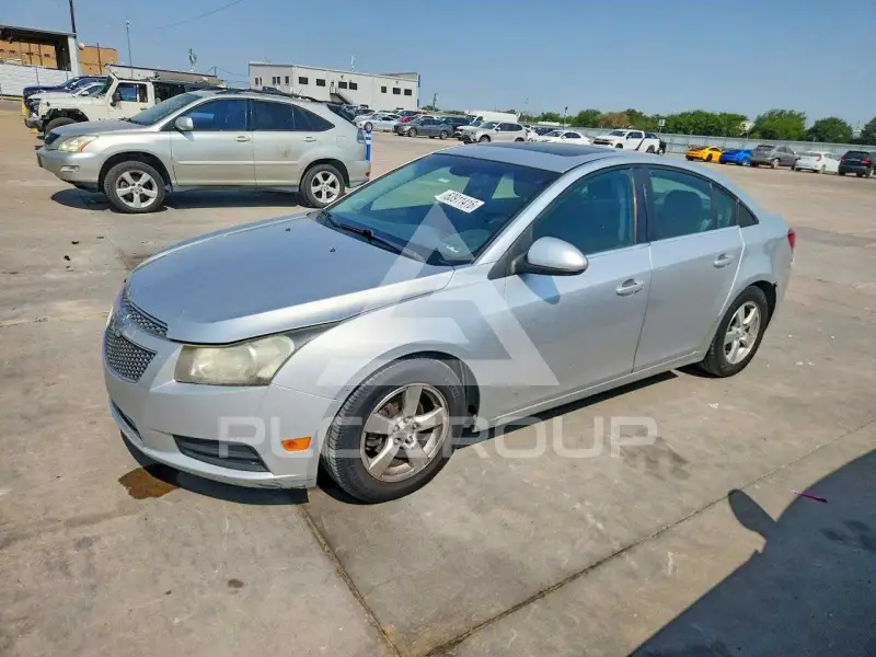 2013 Chevrolet Cruze photo