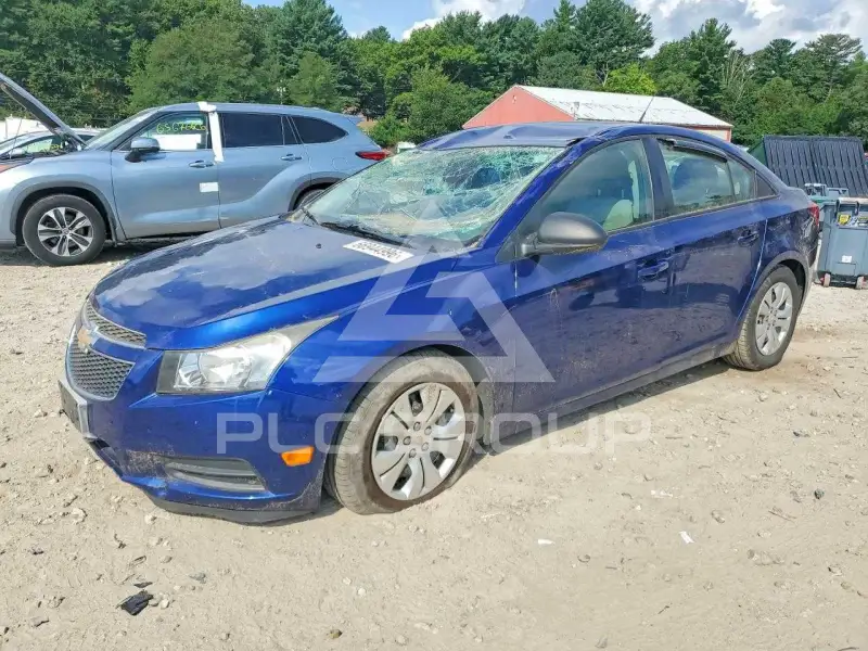 2013 Chevrolet Cruze photo