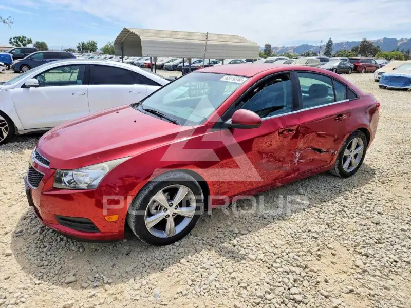 2013 Chevrolet Cruze фото