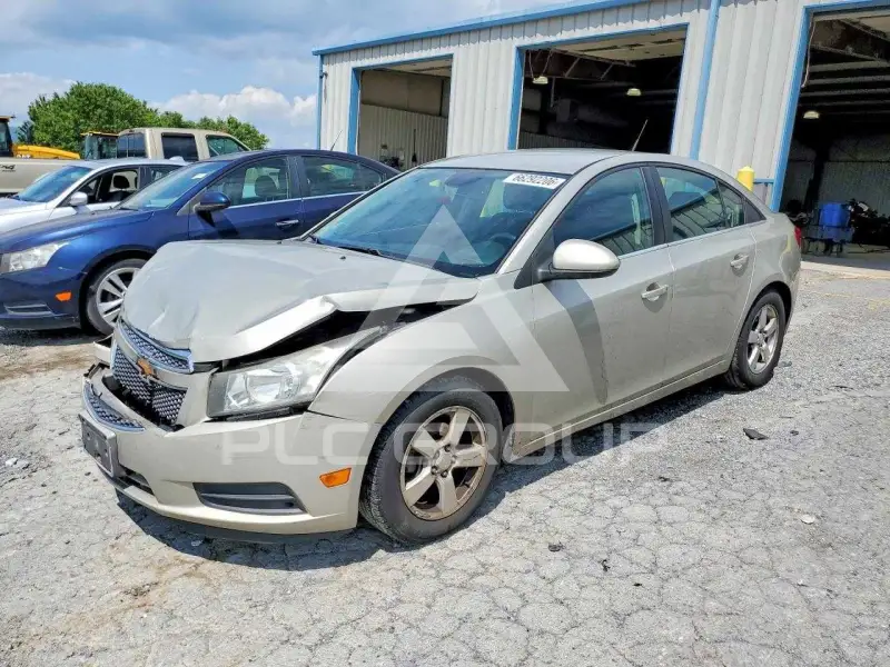 2013 Chevrolet Cruze photo