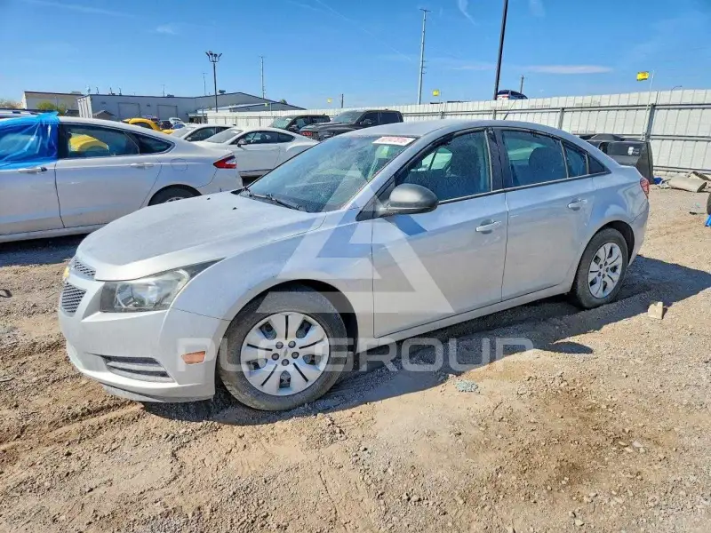 2013 Chevrolet Cruze фото