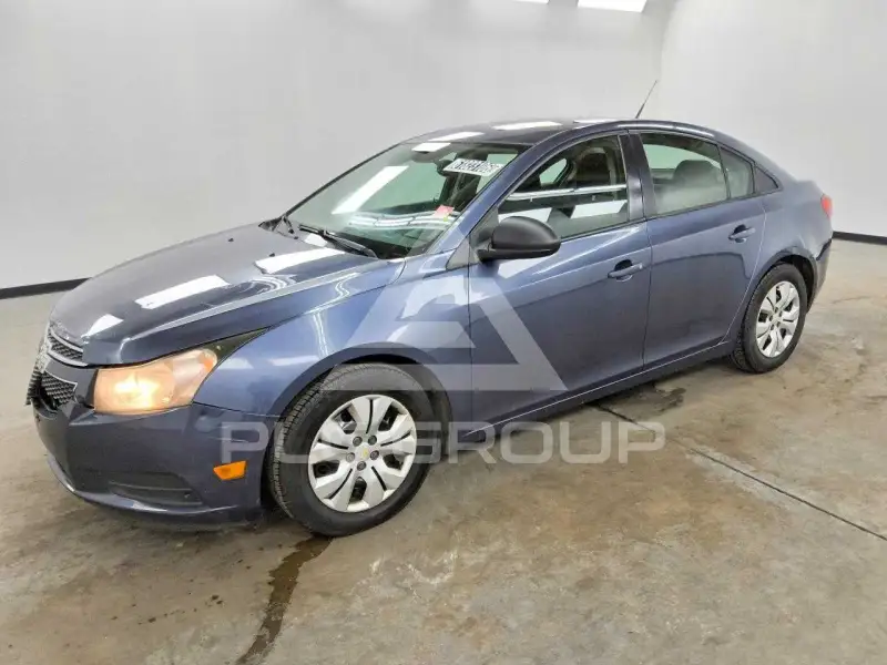 2013 Chevrolet Cruze фото