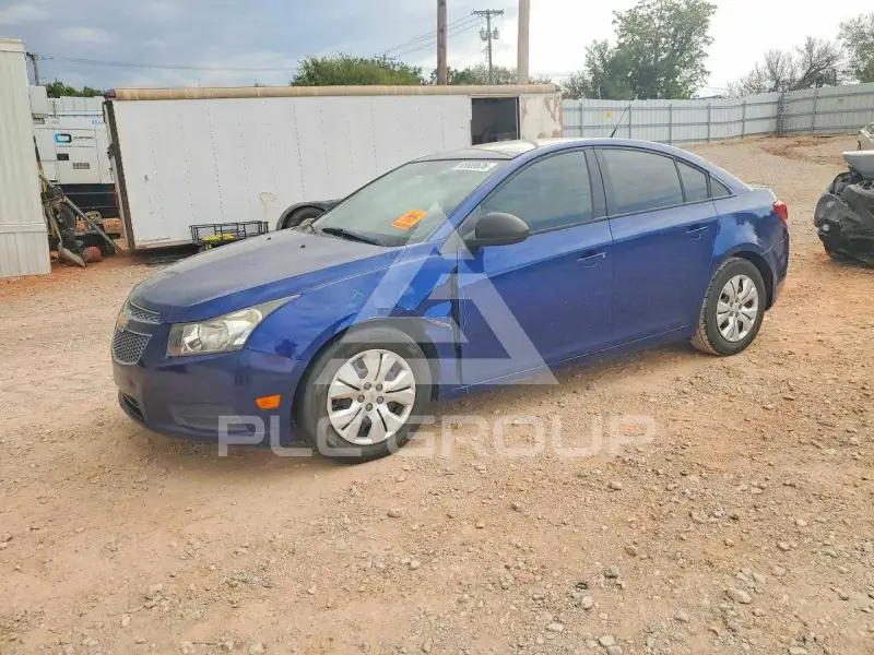 2013 Chevrolet Cruze фото