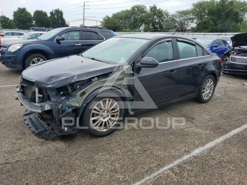 2013 Chevrolet Cruze фото