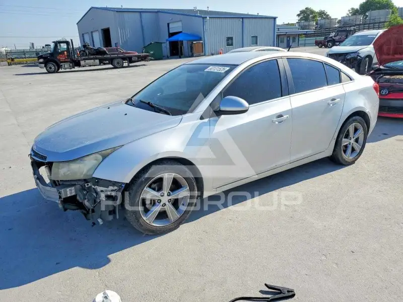 2013 Chevrolet Cruze фото