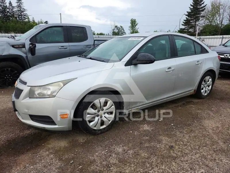 2013 Chevrolet Cruze фото
