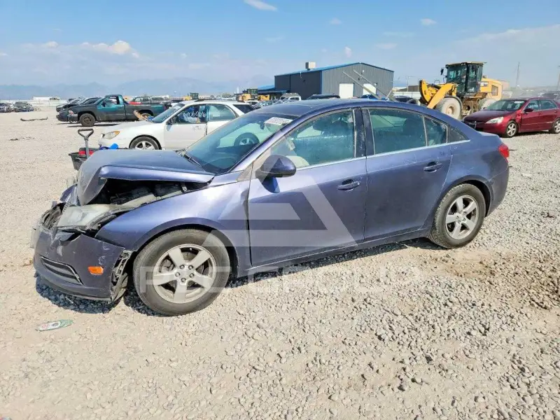 2013 Chevrolet Cruze фото