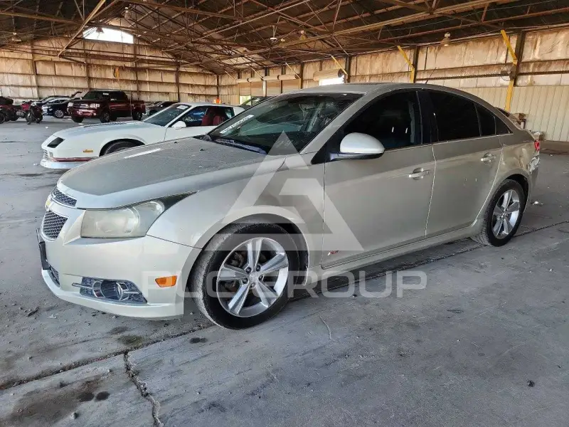 2013 Chevrolet Cruze фото