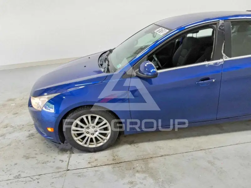 2013 Chevrolet Cruze photo
