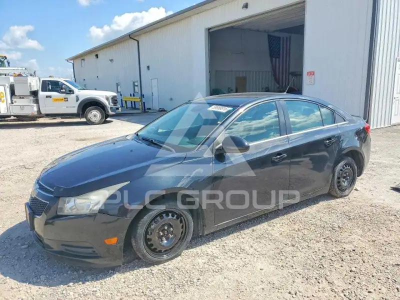 2013 Chevrolet Cruze фото