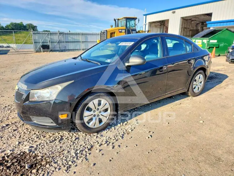 2013 Chevrolet Cruze фото
