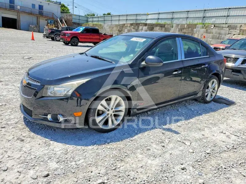 2013 Chevrolet Cruze фото