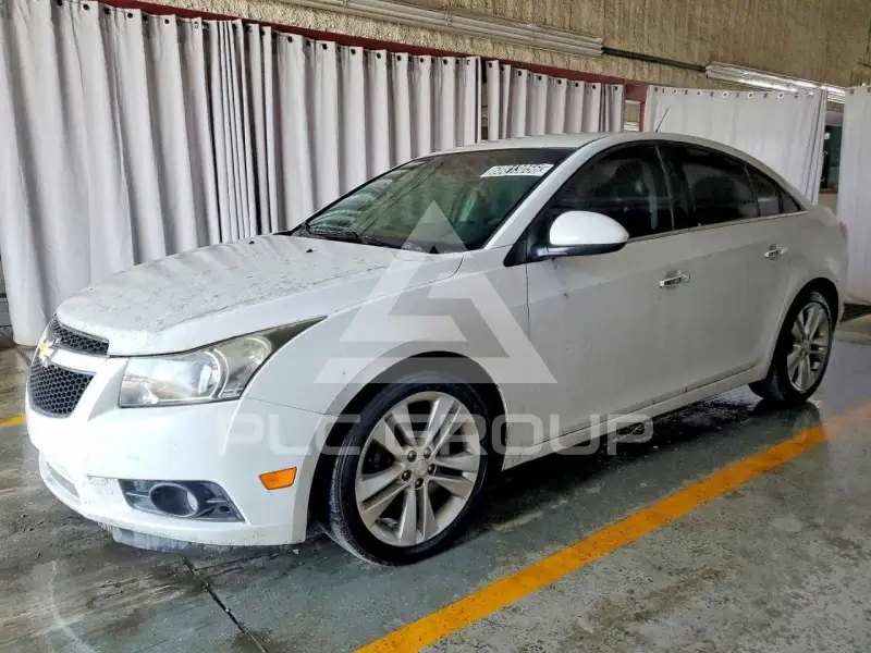 2013 Chevrolet Cruze photo