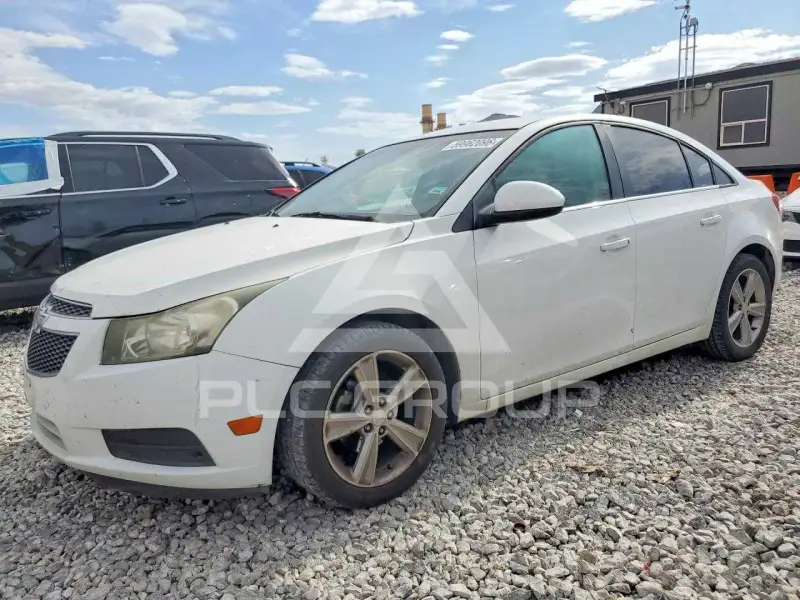 2013 Chevrolet Cruze фото