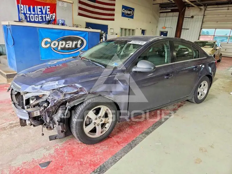 2013 Chevrolet Cruze фото