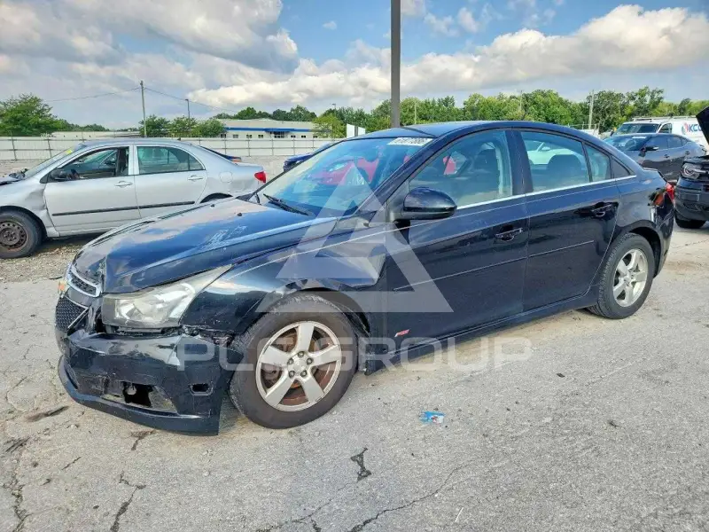 2013 Chevrolet Cruze фото