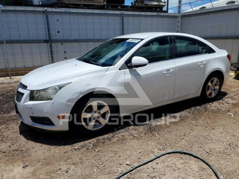 2013 Chevrolet Cruze фото