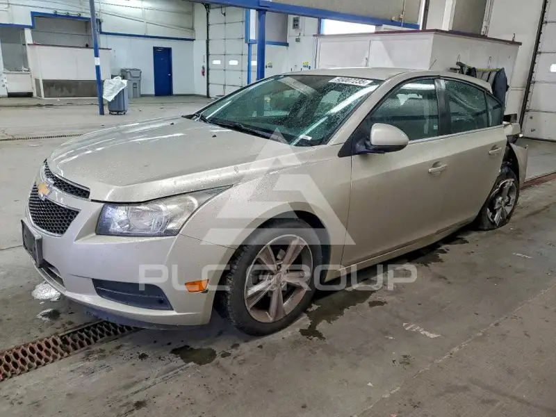 2013 Chevrolet Cruze фото