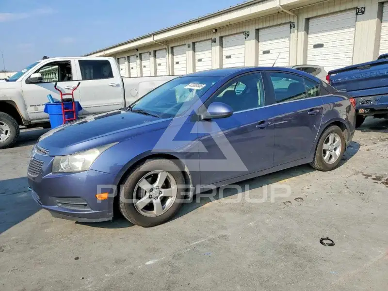 2013 Chevrolet Cruze фото