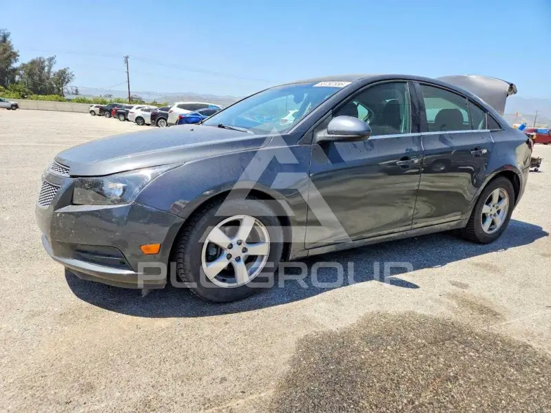 2013 Chevrolet Cruze фото