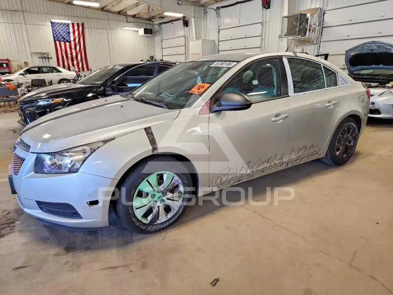 2013 Chevrolet Cruze фото