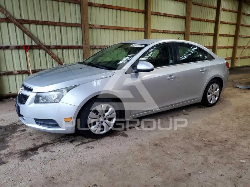 2013 Chevrolet Cruze фото