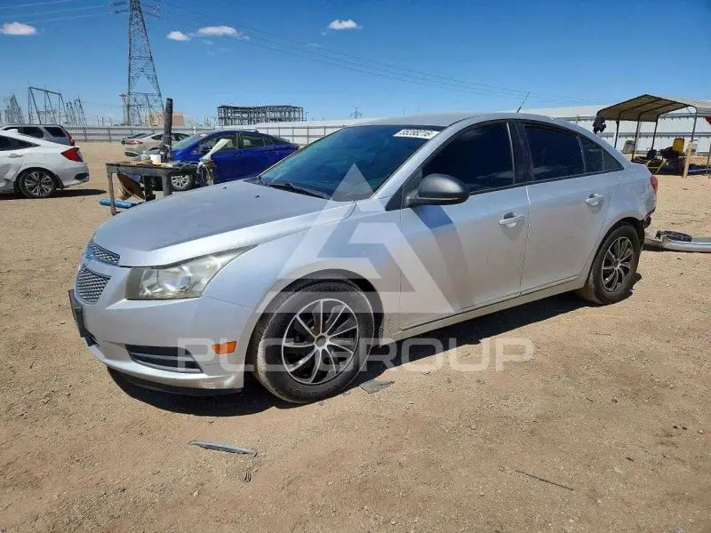 2013 Chevrolet Cruze фото