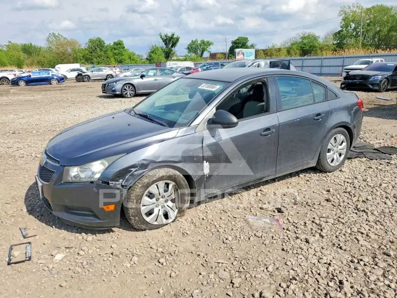 2013 Chevrolet Cruze фото