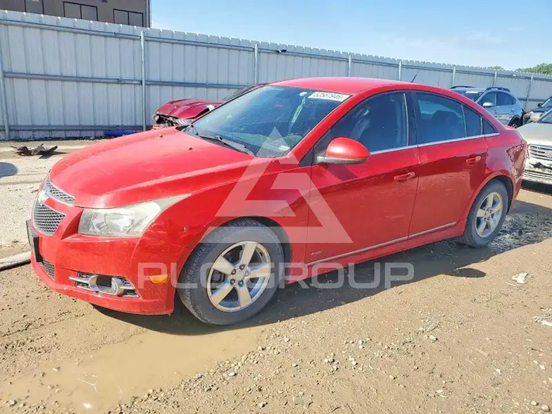 2013 Chevrolet Cruze photo