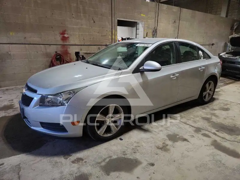 2013 Chevrolet Cruze фото