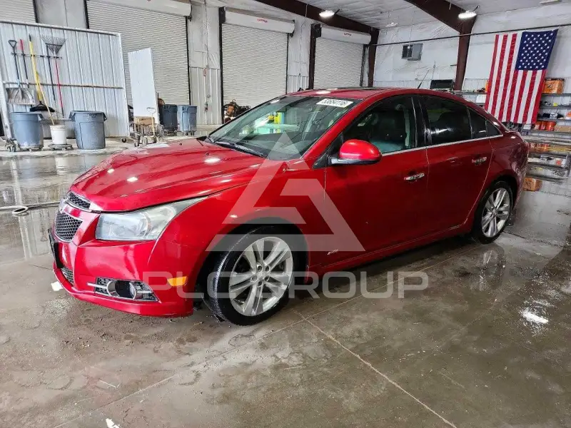 2013 Chevrolet Cruze фото