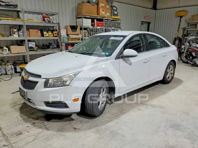2013 Chevrolet Cruze фото
