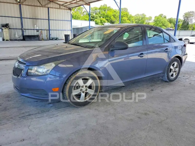 2013 Chevrolet Cruze фото