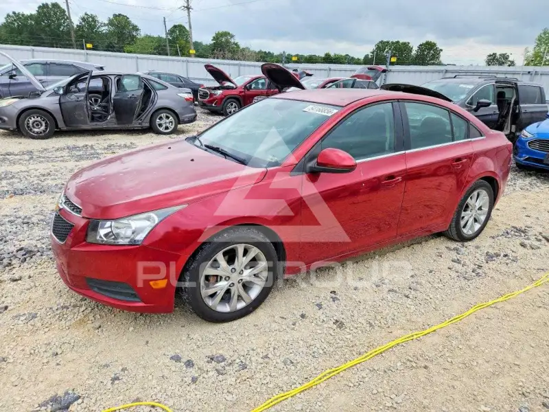 2013 Chevrolet Cruze фото