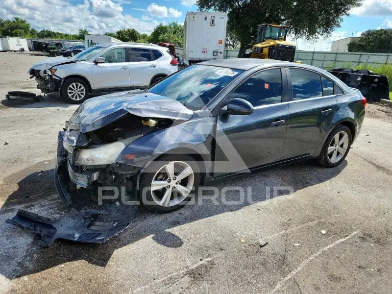 2013 Chevrolet Cruze photo