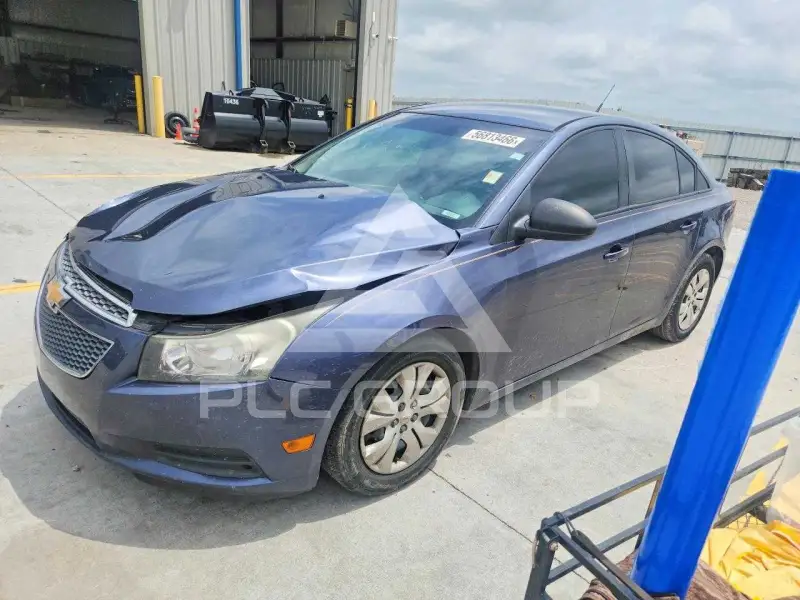2013 Chevrolet Cruze фото